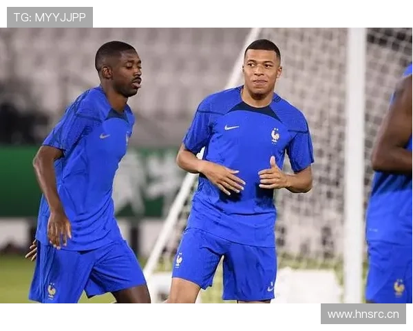 登贝莱 vs 姆巴佩：队内战术角色与进攻参与度差异